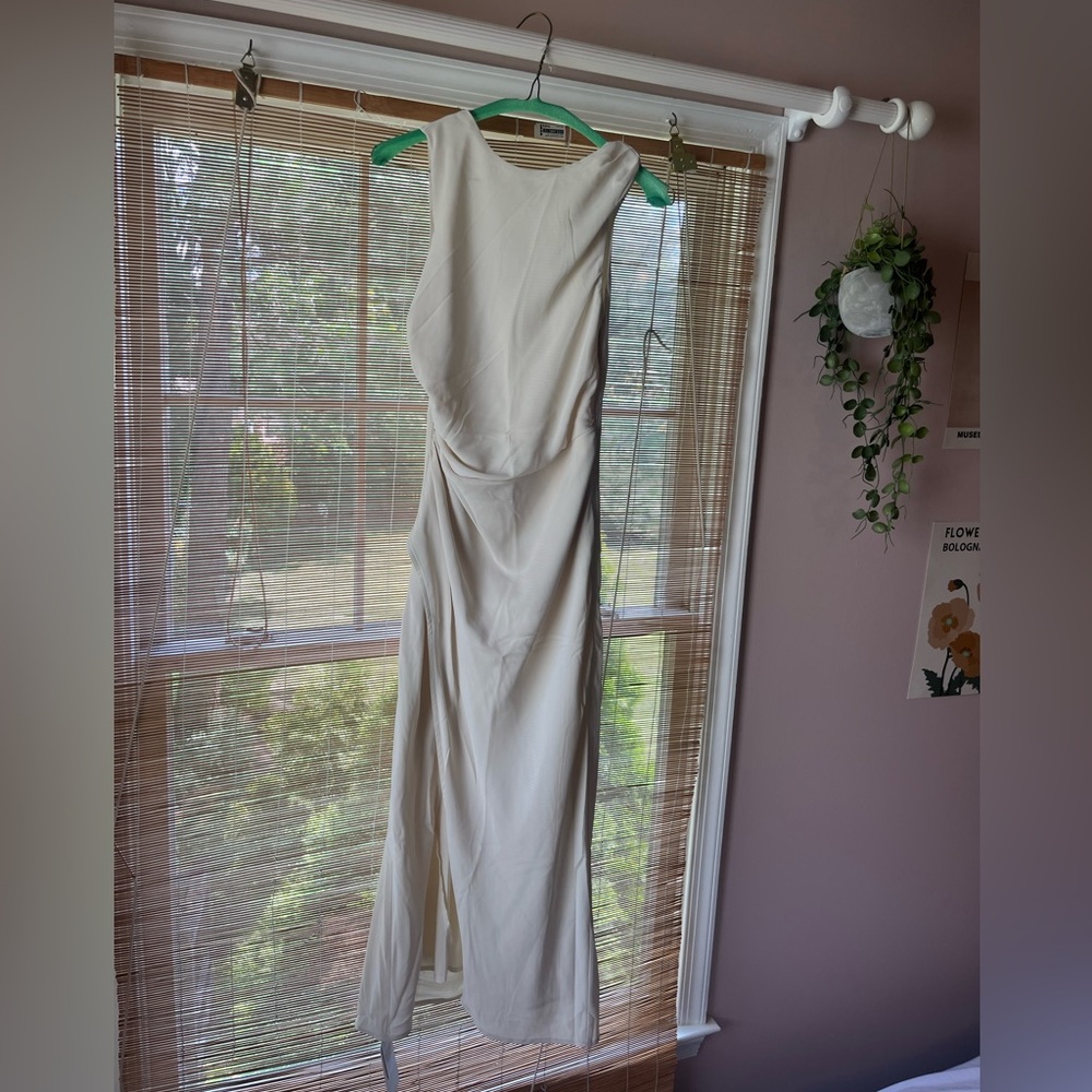 Abercrombie Cream Backless Midi Size S